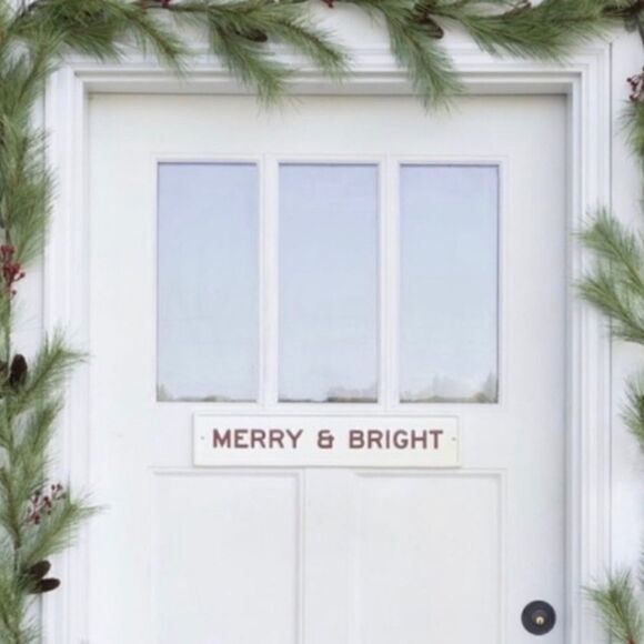 Hearth & Hand Merry and Bright sign